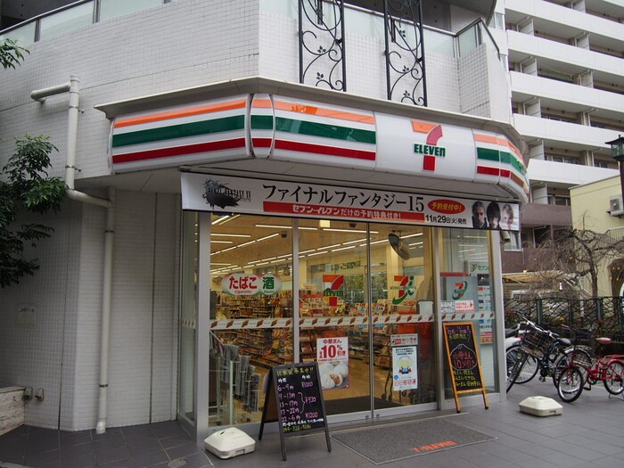 セブンイレブン川崎溝の口中央店(コンビニ)まで86m アソシエ－ル溝の口