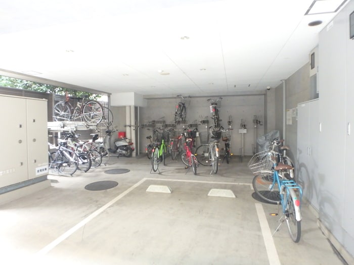 駐輪場 KDXレジデンス板橋本町
