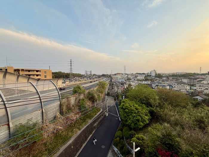 室内からの展望 ヒルズスタイル