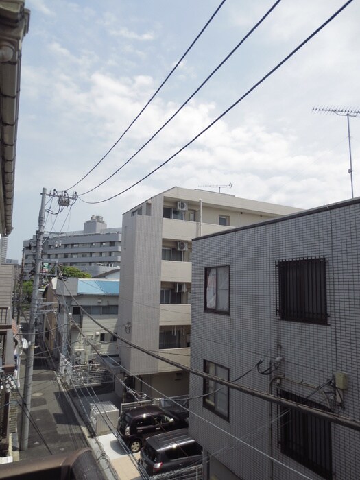 室内からの展望 ア－バンハイム西横浜