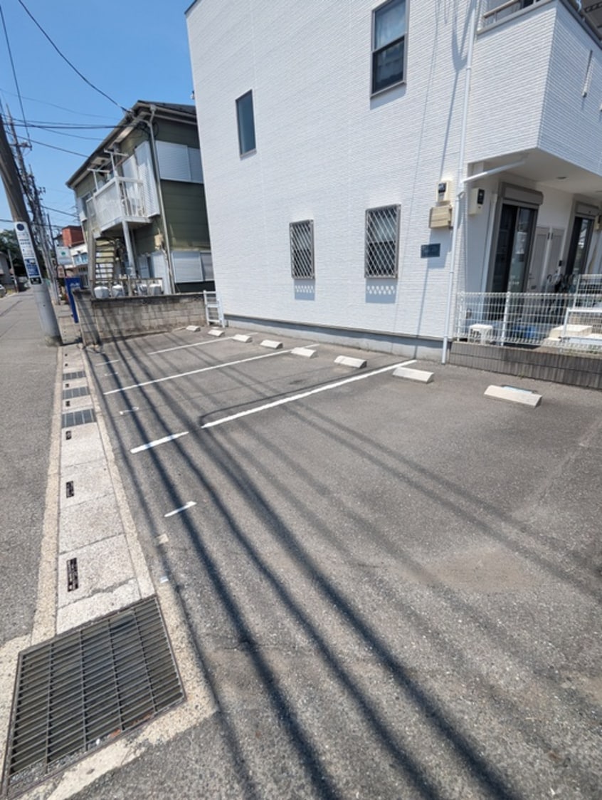 駐車場 ホワイトヒルズ