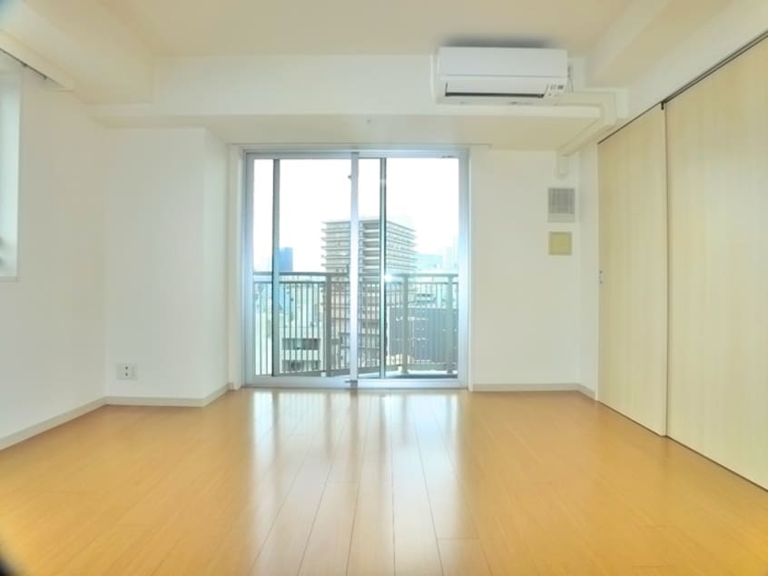 居室 HOUSE岩本町