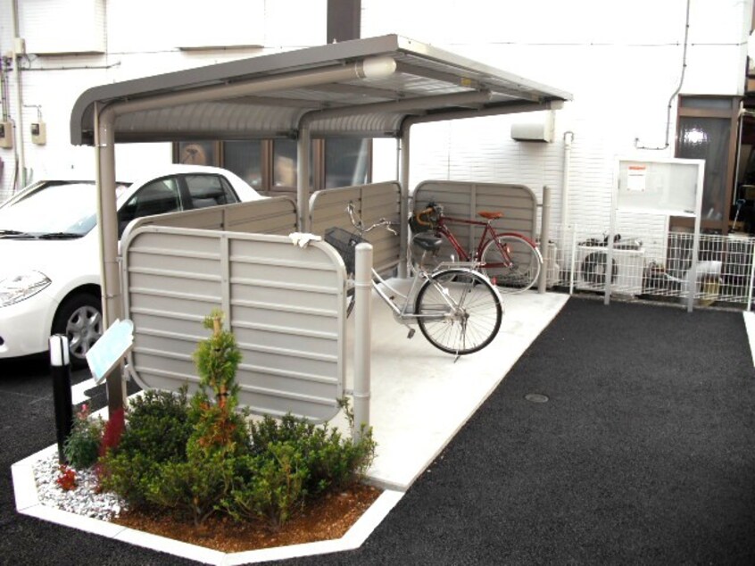 駐輪場 ヴェラ－ノ