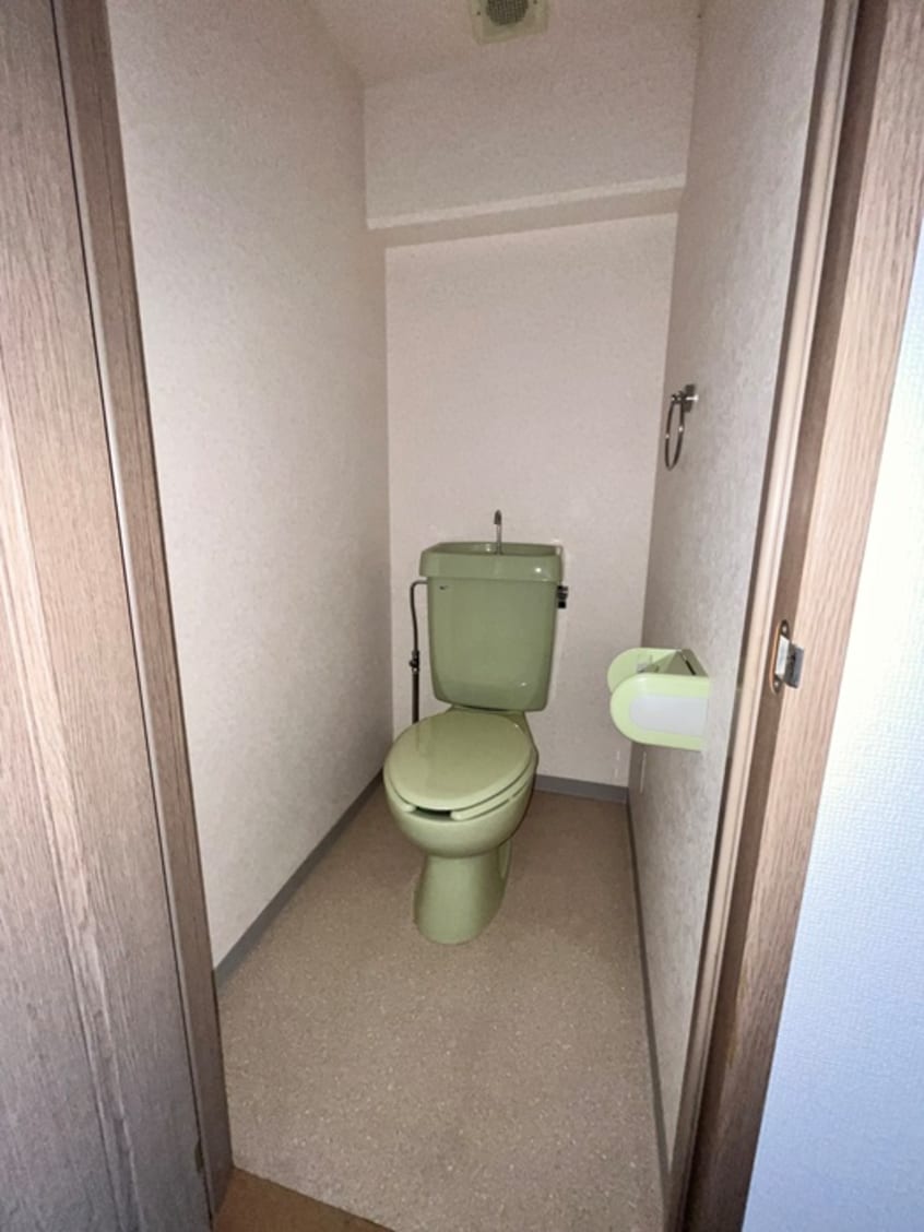 トイレ シャロン本厚木