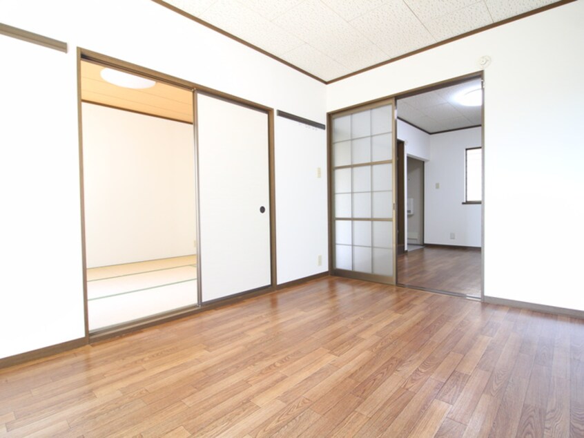 居室 メゾン・リヴィエール