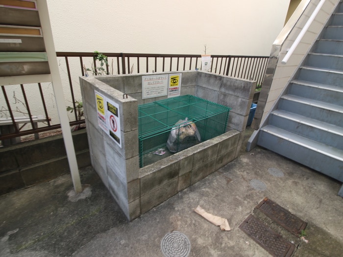 外観写真 ペ－ルメ－ルＲｉｓａ