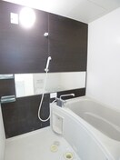 バス／シャワールーム等 アシュー