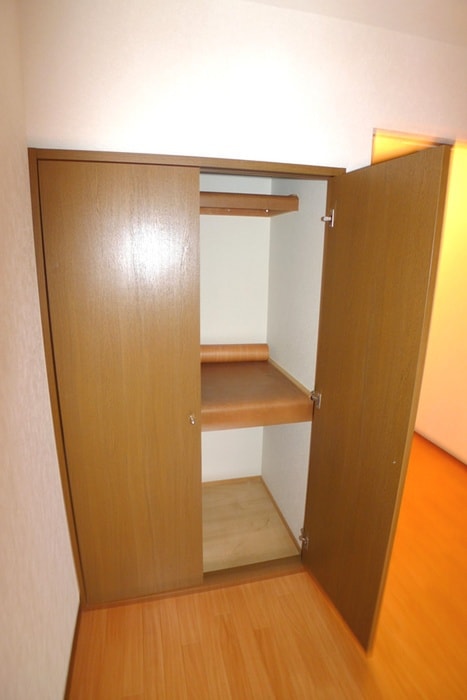 収納 エステ－トコデラ