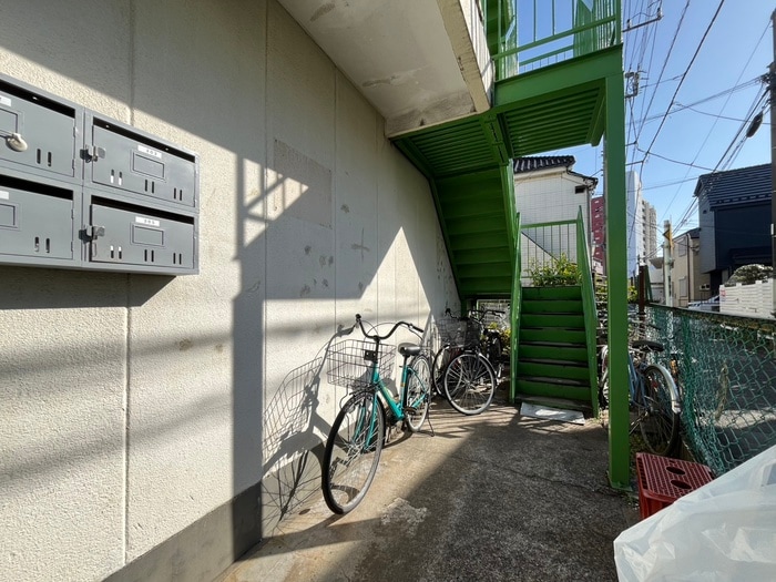 エントランス部分 ユウアパルトマン