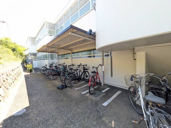 駐輪場 サンハイム湘南