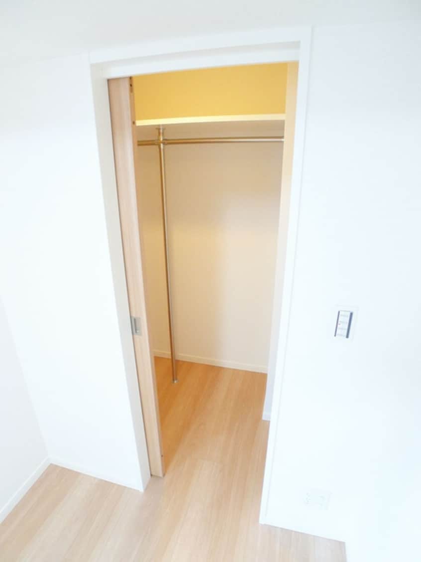 収納 ｳｨｻﾞｰｽﾚｼﾞﾃﾞﾝｽ浜野駅前Ⅱ(1003)