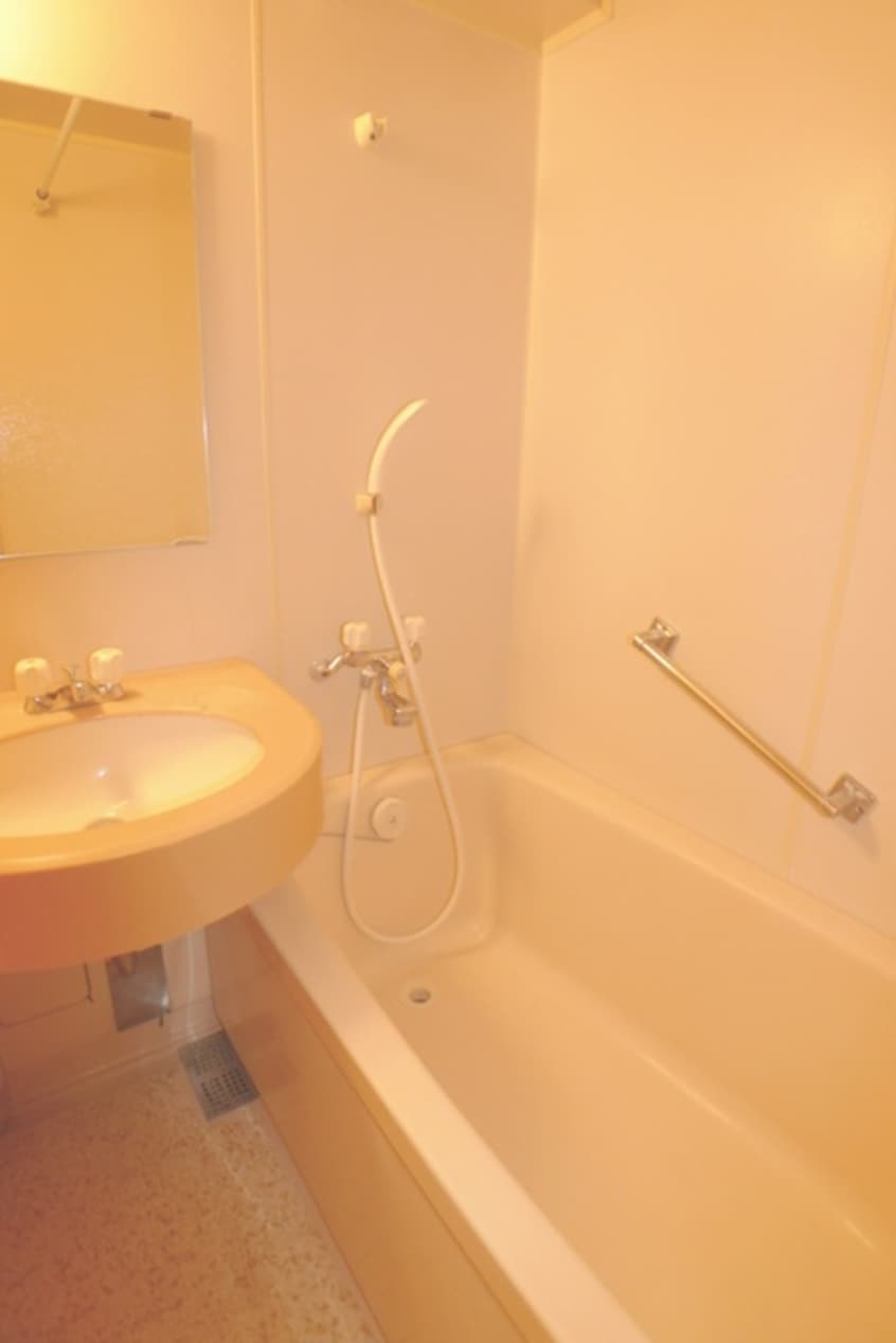 バス／シャワールーム等 クレセント南町