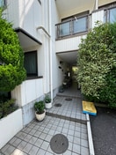 エントランス部分 まるいわパレス世田谷Ⅲ