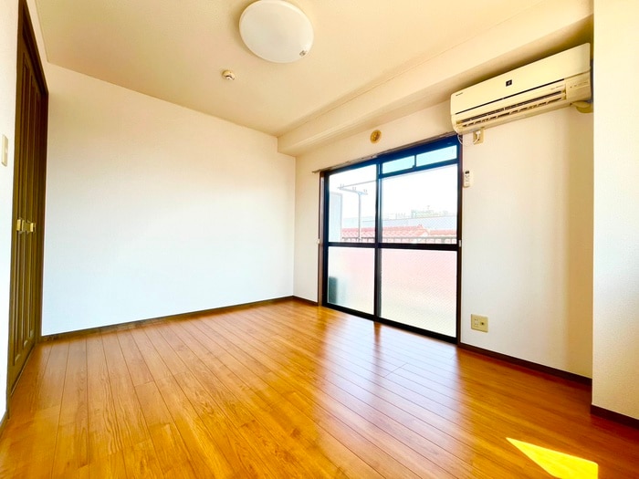 居室 ロ－リングヒルズ