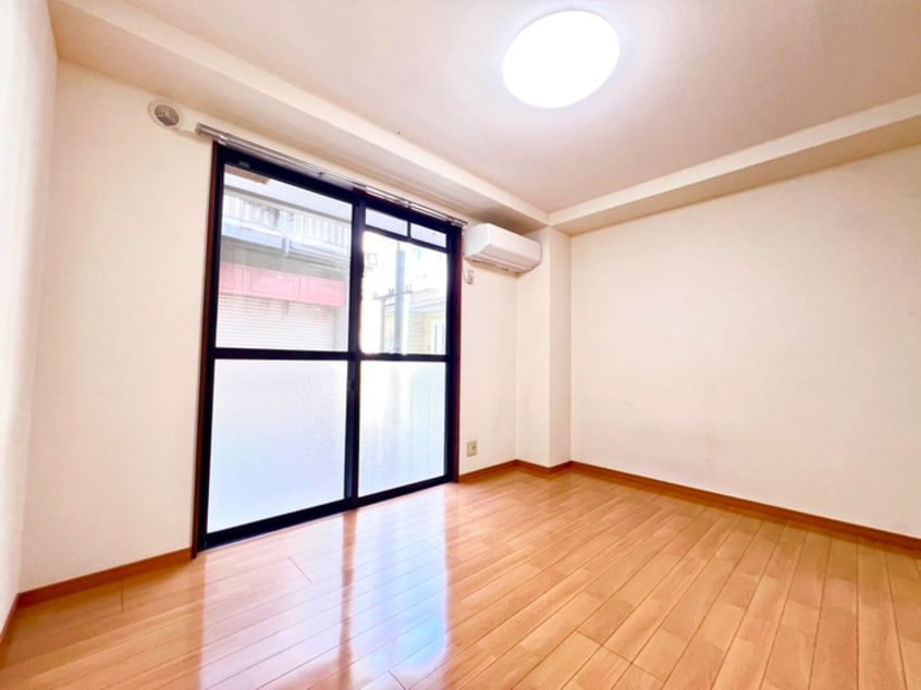 居室 ロ－リングヒルズ