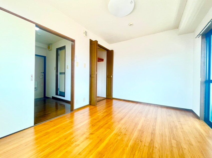 居室 ロ－リングヒルズ