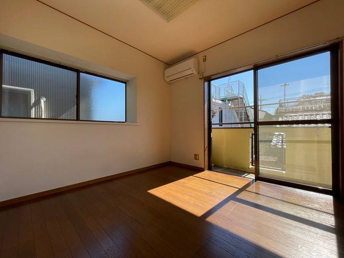 居室 しらゆり館