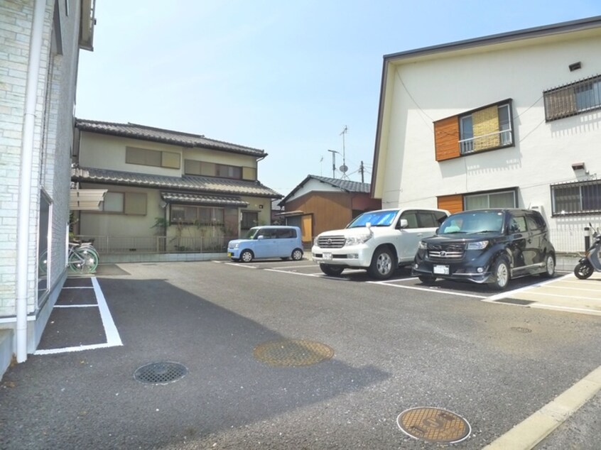 駐車場 リブリ・白山ＷＥＳＴ