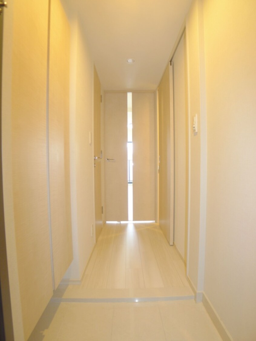 玄関 ドゥーエ南千住