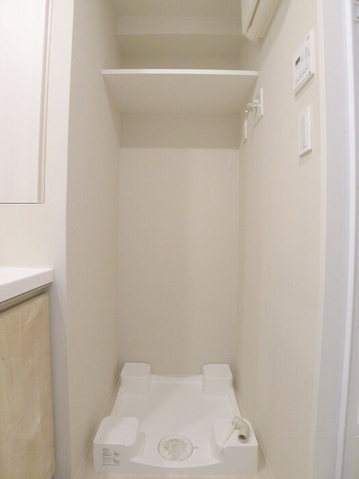 洗濯機置場 ドゥーエ南千住