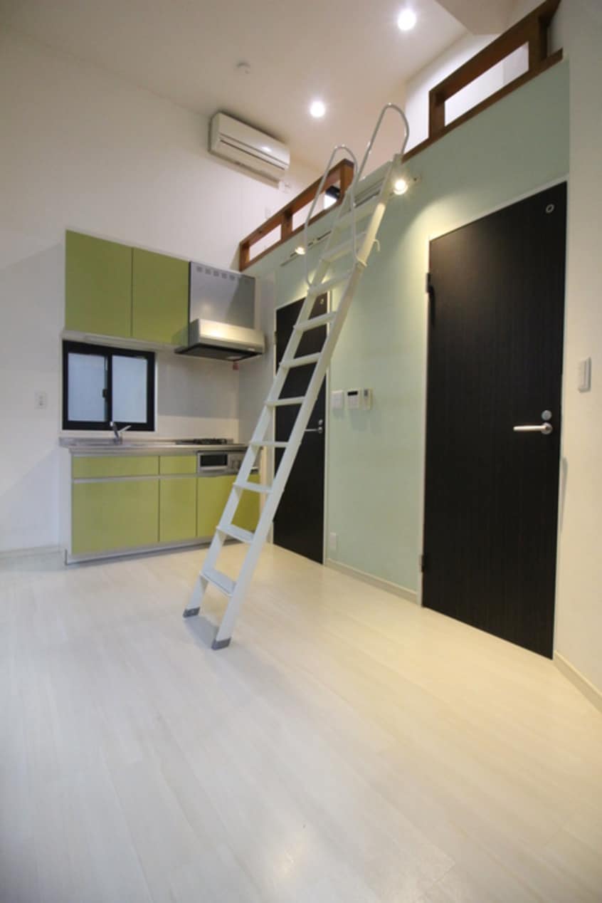 居室 Creators　Andoya