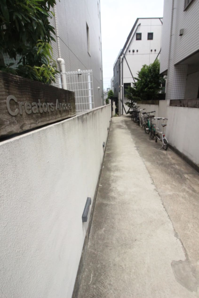 エントランス部分 Creators　Andoya