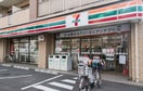 セブン-イレブン 世田谷弦巻１丁目店(コンビニ)まで230m ウエストコート２