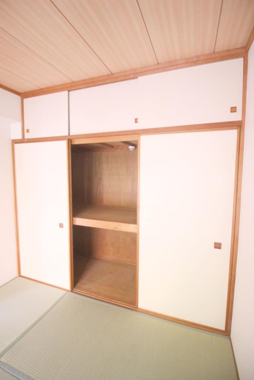 収納 ハイムクリスタル