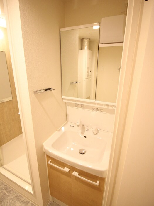 洗面 ＣＲＥＡＴＩＦ池袋