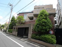 シルクハウス雪谷