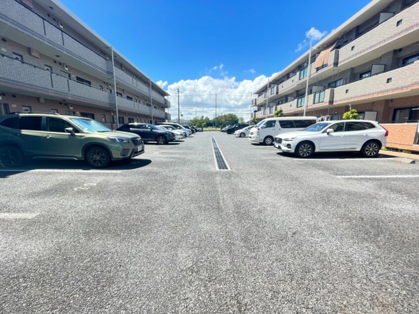 駐車場 グリュンネベルクＴＡＫＡＮＯ