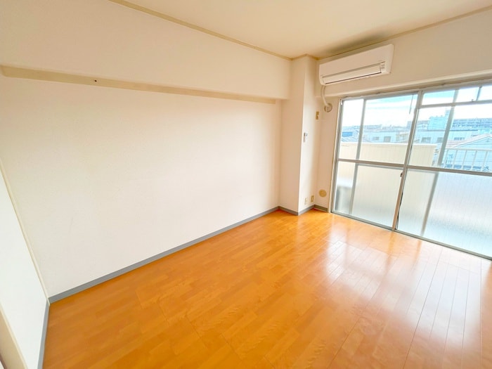 居室 新井マンション