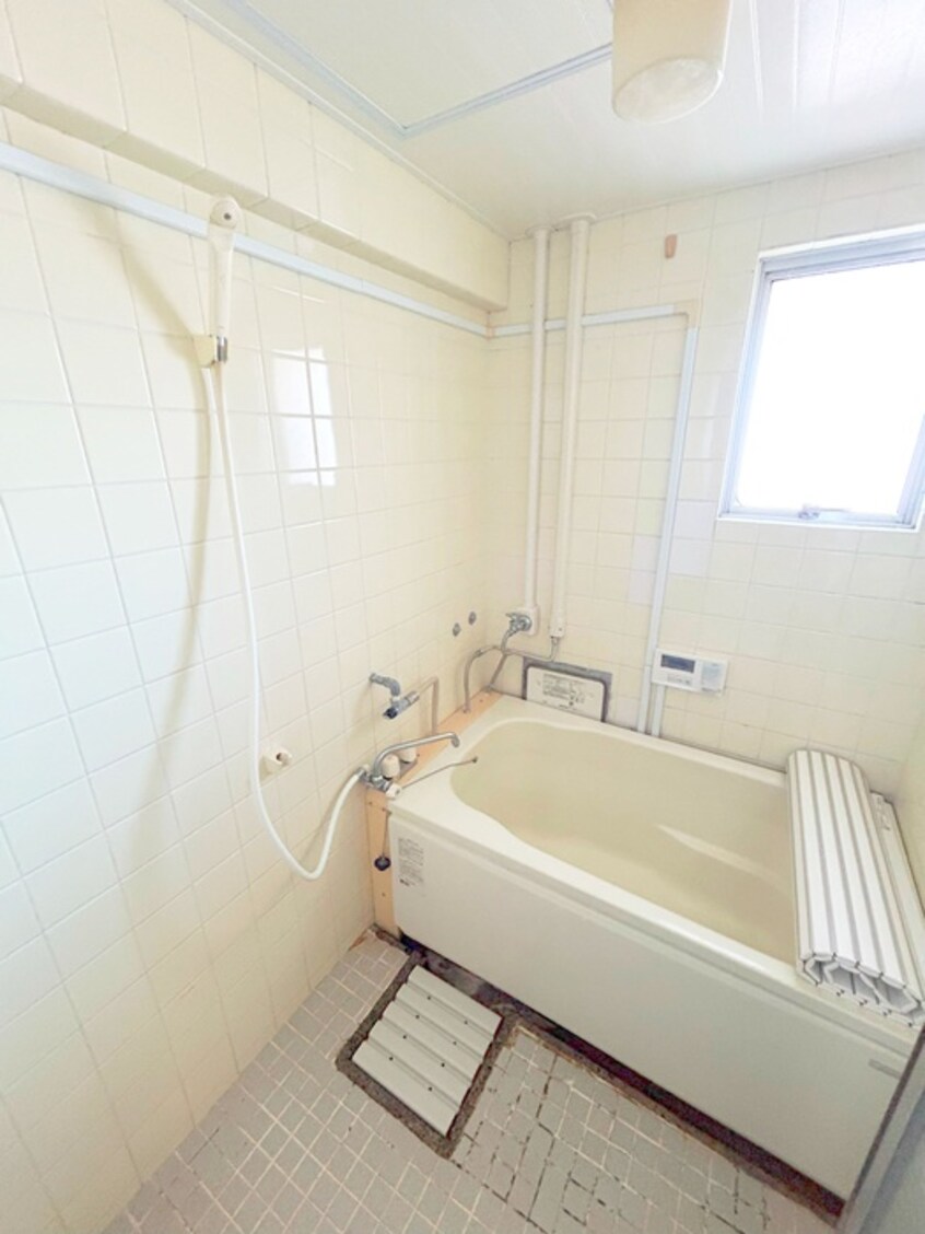 バス／シャワールーム等 新井マンション