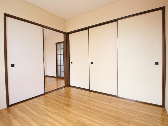 内観写真 グレ－スリキ