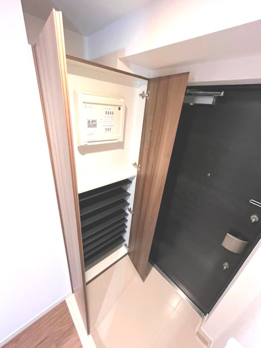 玄関 スクエアシティ横浜新子安(1101)