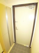 玄関 富士見Nameki Mansion