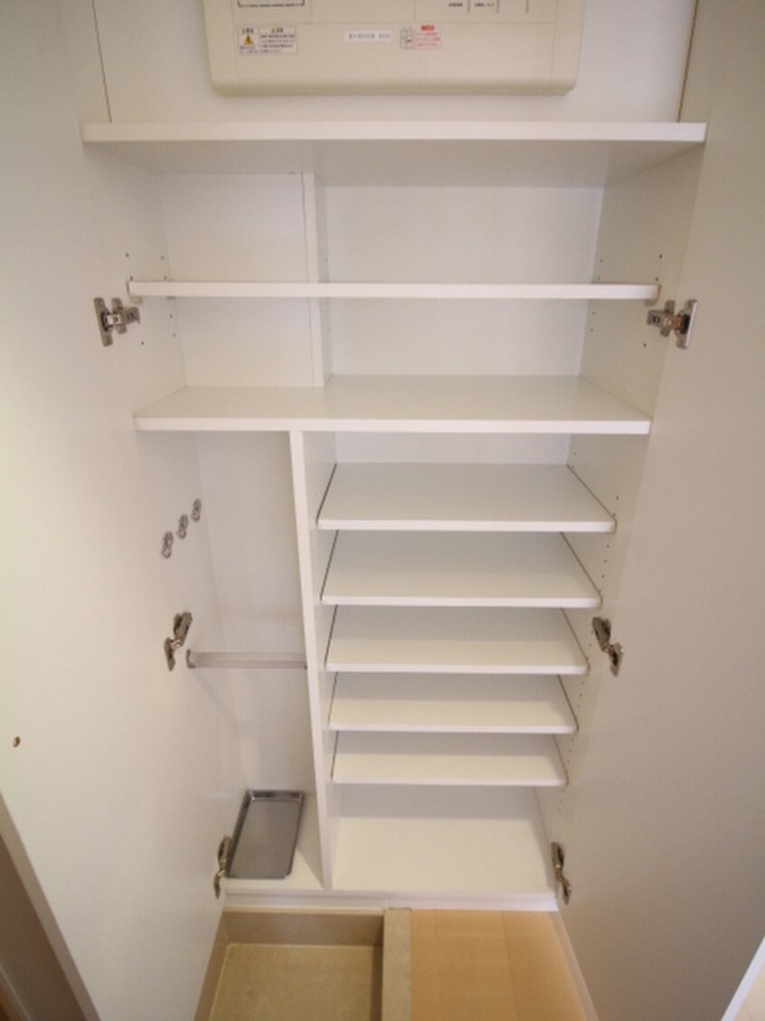 靴箱 ププレＭＩＹＡ八丁堀