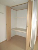 居室 サウスコト－