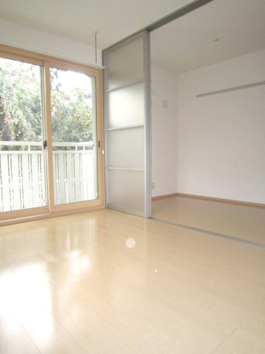 居室 サウスコト－