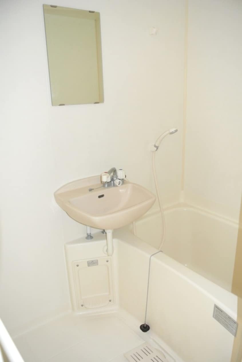 バス／シャワールーム等 セレ六月