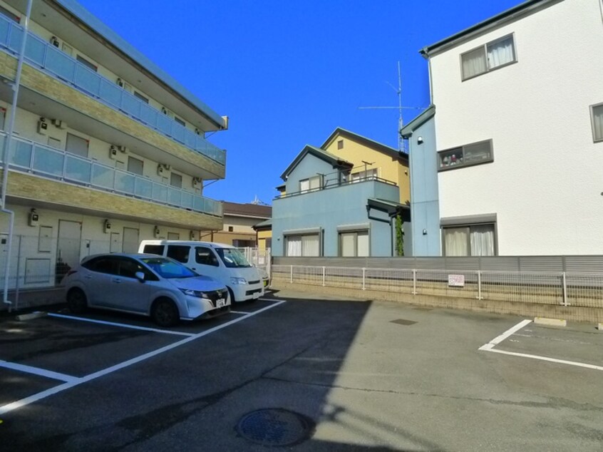 駐車場 リブリ・サクラ
