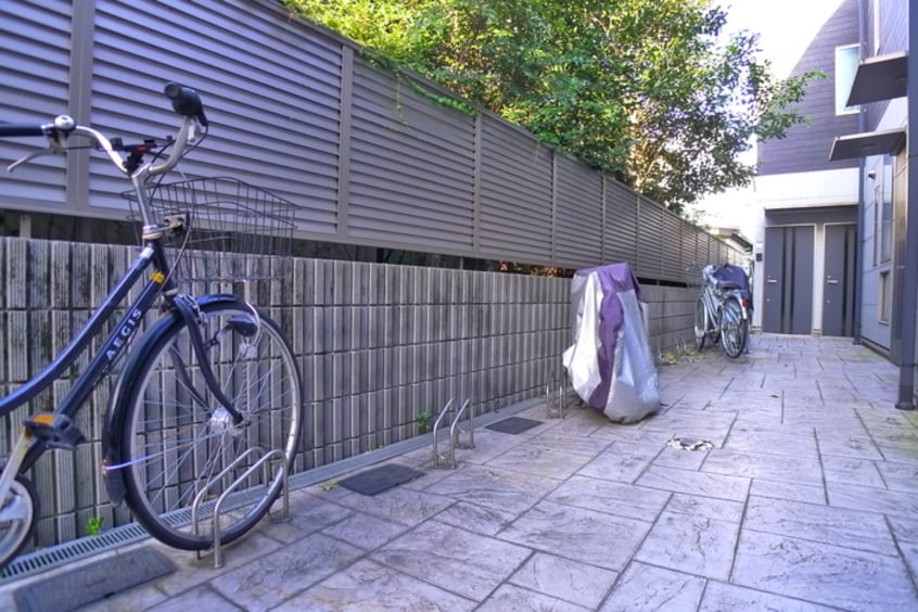 駐輪場 アーベインテラス志茂