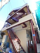 コーポヨコタの外観