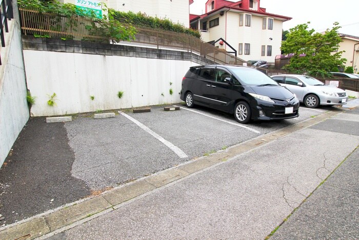 駐車場 メゾンアトモスＡ