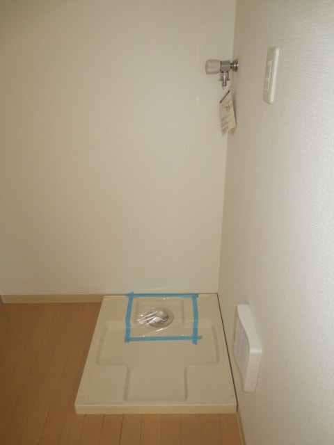 洗濯機置場 アーバンフラッツ町田