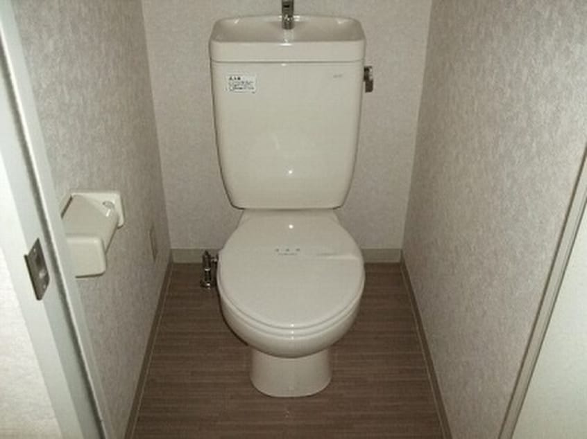 トイレ コーポアミ