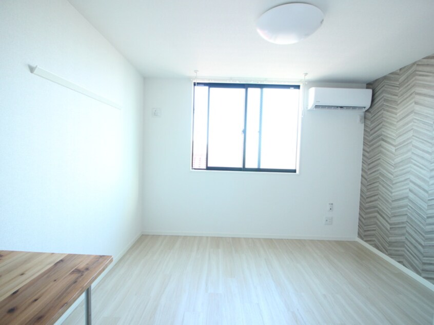 居室 アクシスコート大和