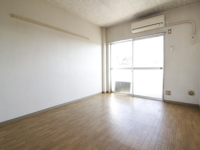 居室 ファミールヨシザワ