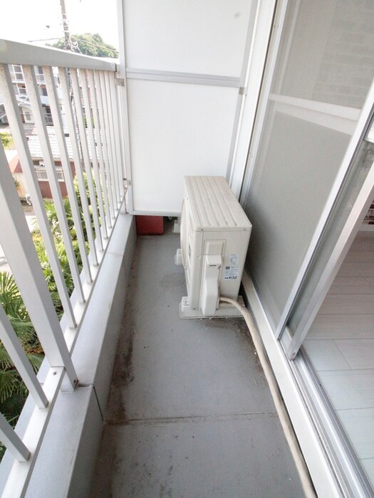 ベランダ・バルコニー ファミールヨシザワ