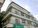 ｱｼｽﾄ赤塚ﾏﾝｼｮﾝ（１Ｆ－３Ｆ）の外観